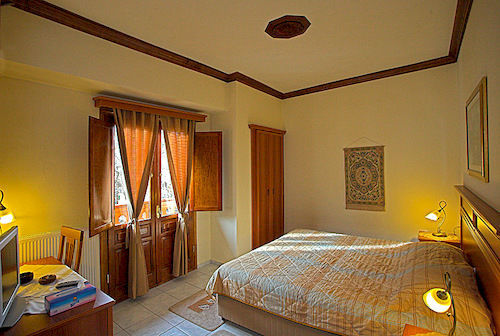 Egnatia Hotel Ioannina Bagian luar foto