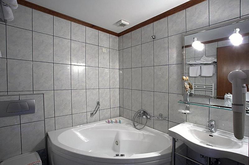 Egnatia Hotel Ioannina Ruang foto